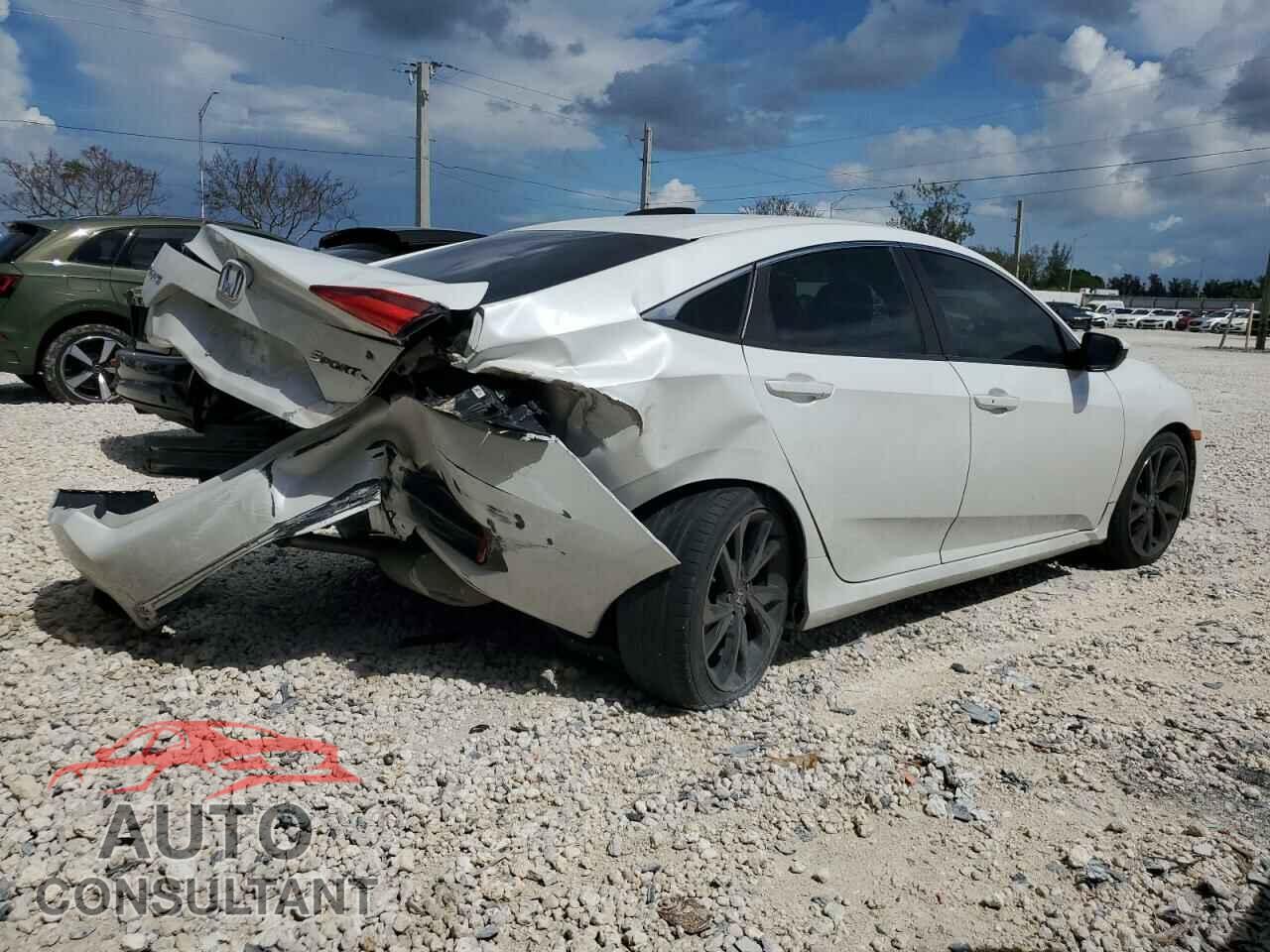 HONDA CIVIC 2019 - 2HGFC2F85KH511326