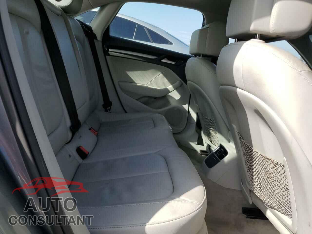 AUDI A3 2015 - WAUBFGFF2F1106297
