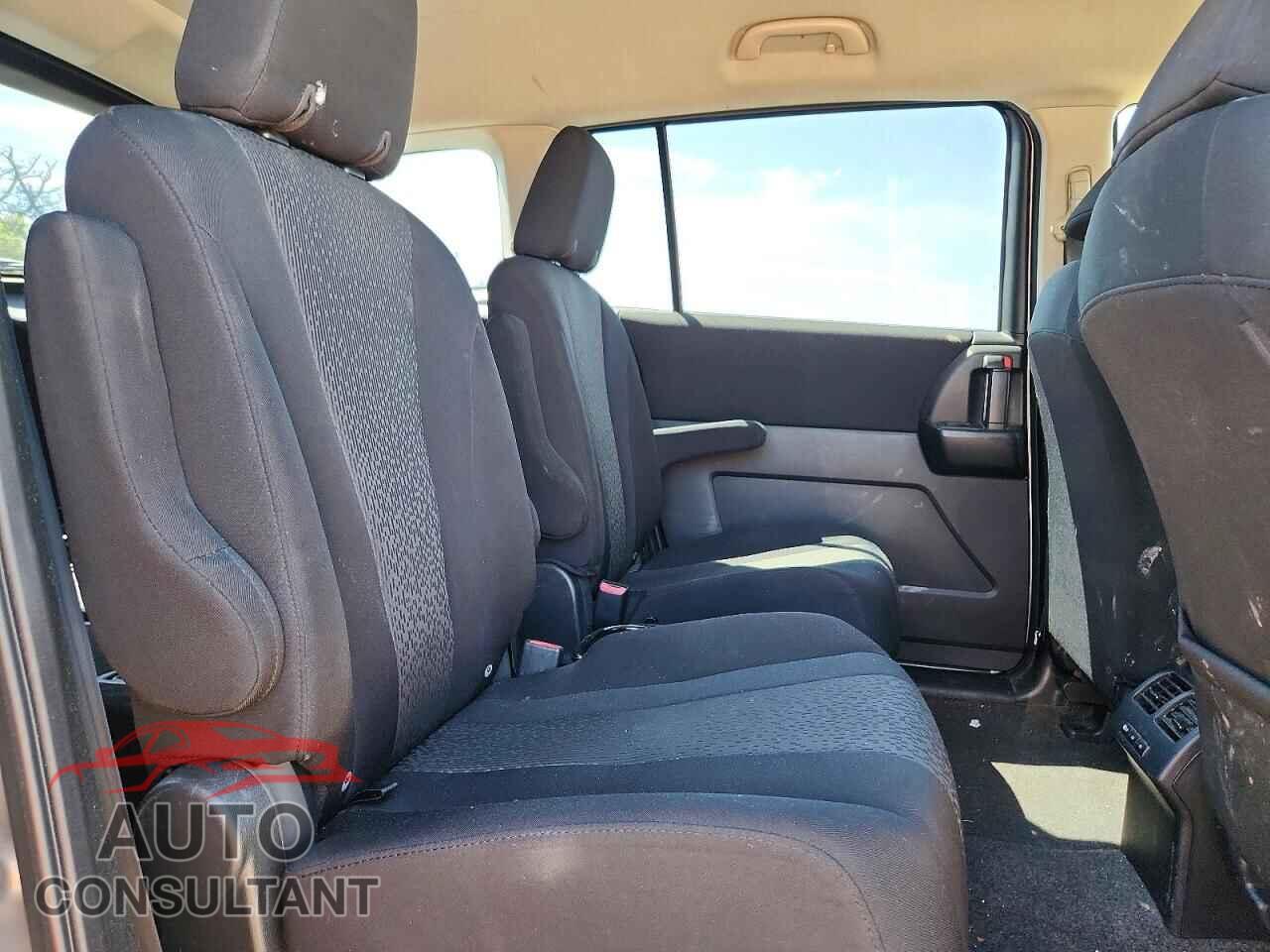 MAZDA 5 2012 - JM1CW2BL5C0105376