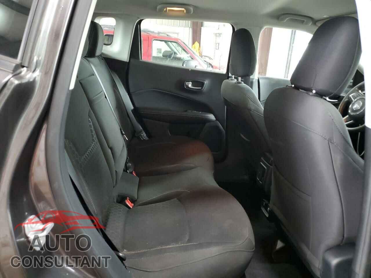 JEEP COMPASS 2019 - 3C4NJDAB5KT683846