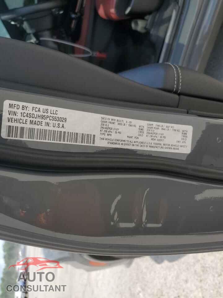 DODGE DURANGO 2023 - 1C4SDJH95PC553029