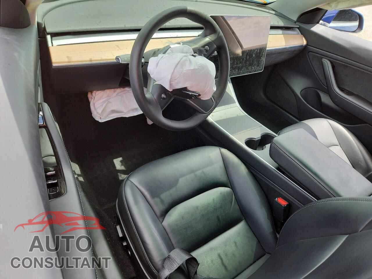 TESLA MODEL 3 2020 - 5YJ3E1EC3LF627370