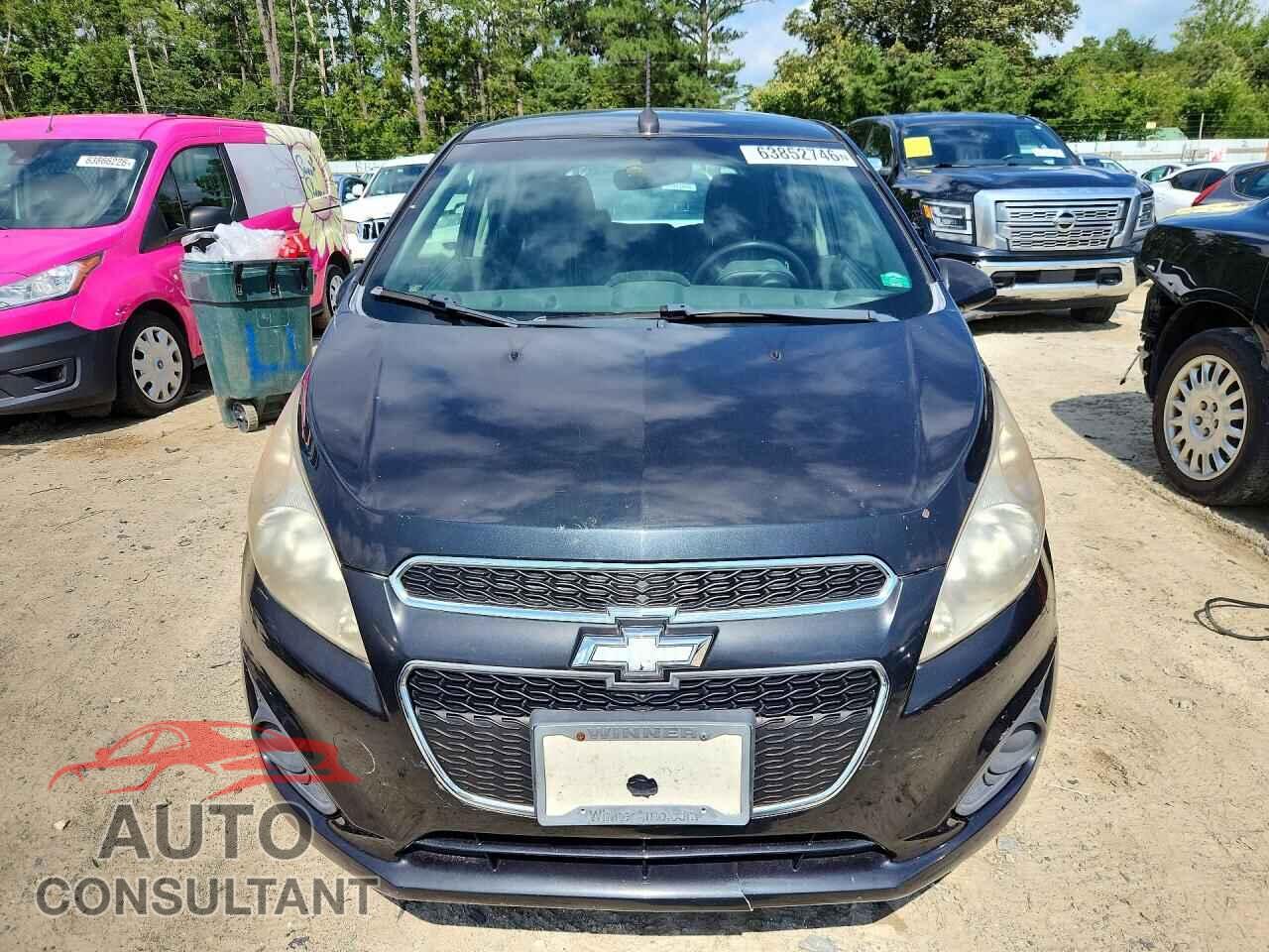 CHEVROLET SPARK 2013 - KL8CB6S99DC511144