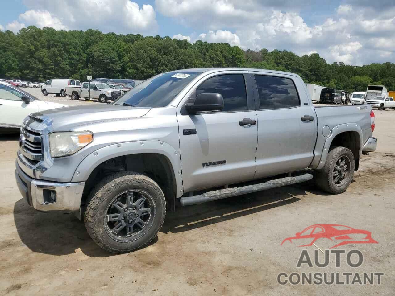 TOYOTA TUNDRA 2017 - 5TFDW5F14HX637599