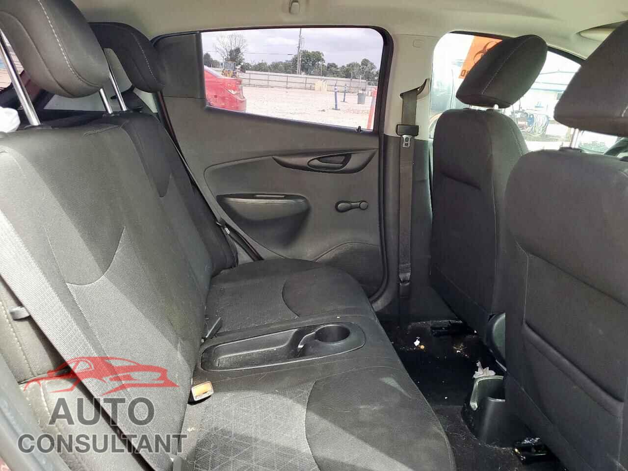 CHEVROLET SPARK 2019 - KL8CB6SA6KC706366
