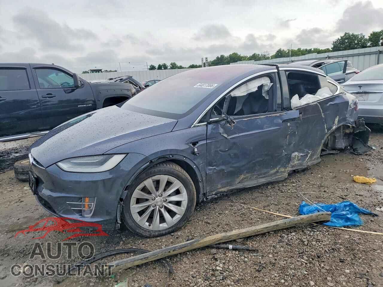 TESLA MODEL X 2020 - 5YJXCDE22LF308140
