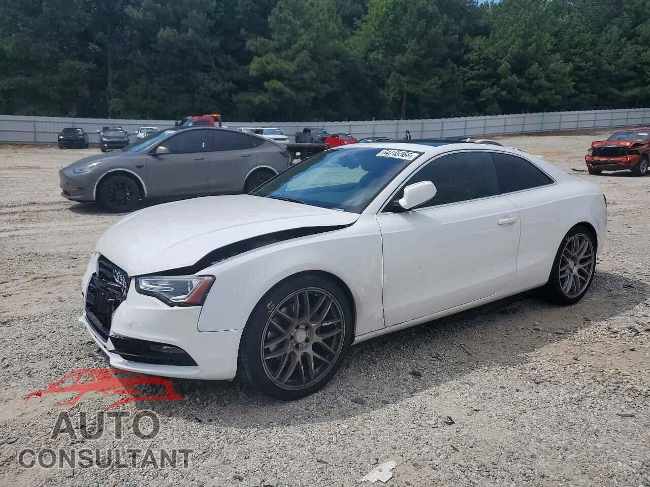 AUDI A5 2013 - WAULFAFR3DA028640