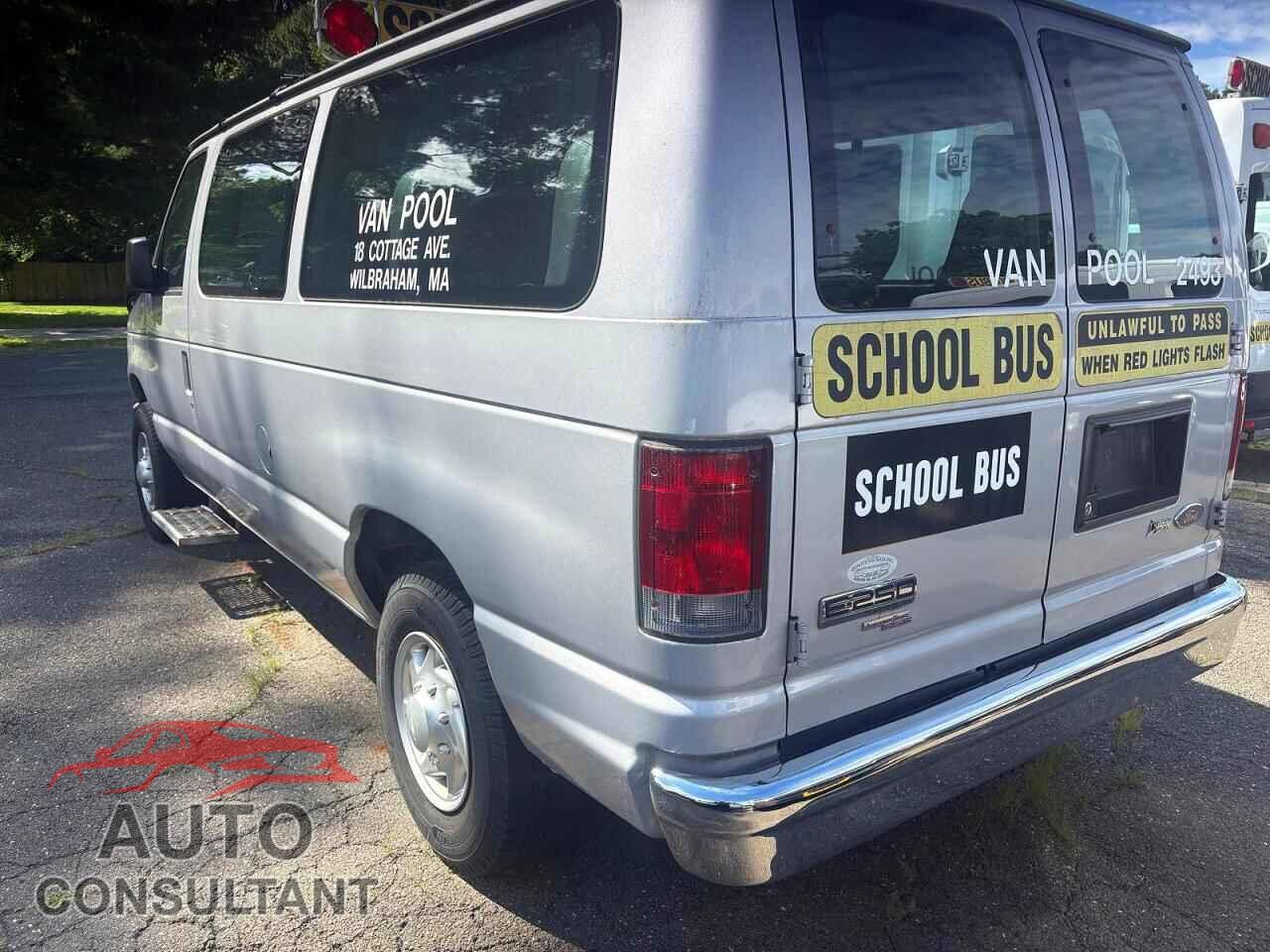 FORD ECONOLINE 2013 - 1FTNE2EW5DDB17877