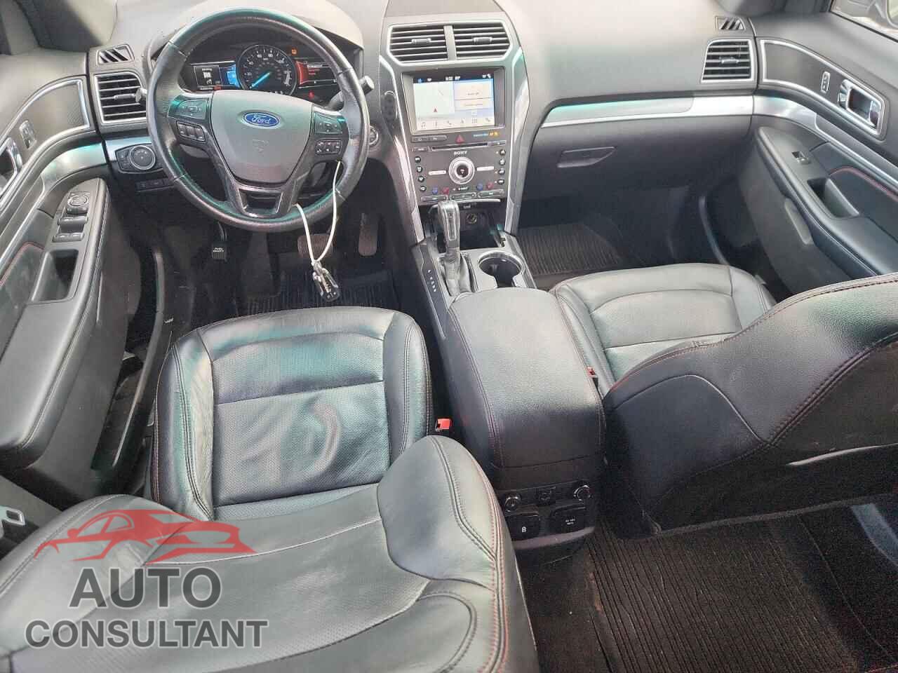 FORD EXPLORER 2017 - 1FM5K8GT9HGA98202
