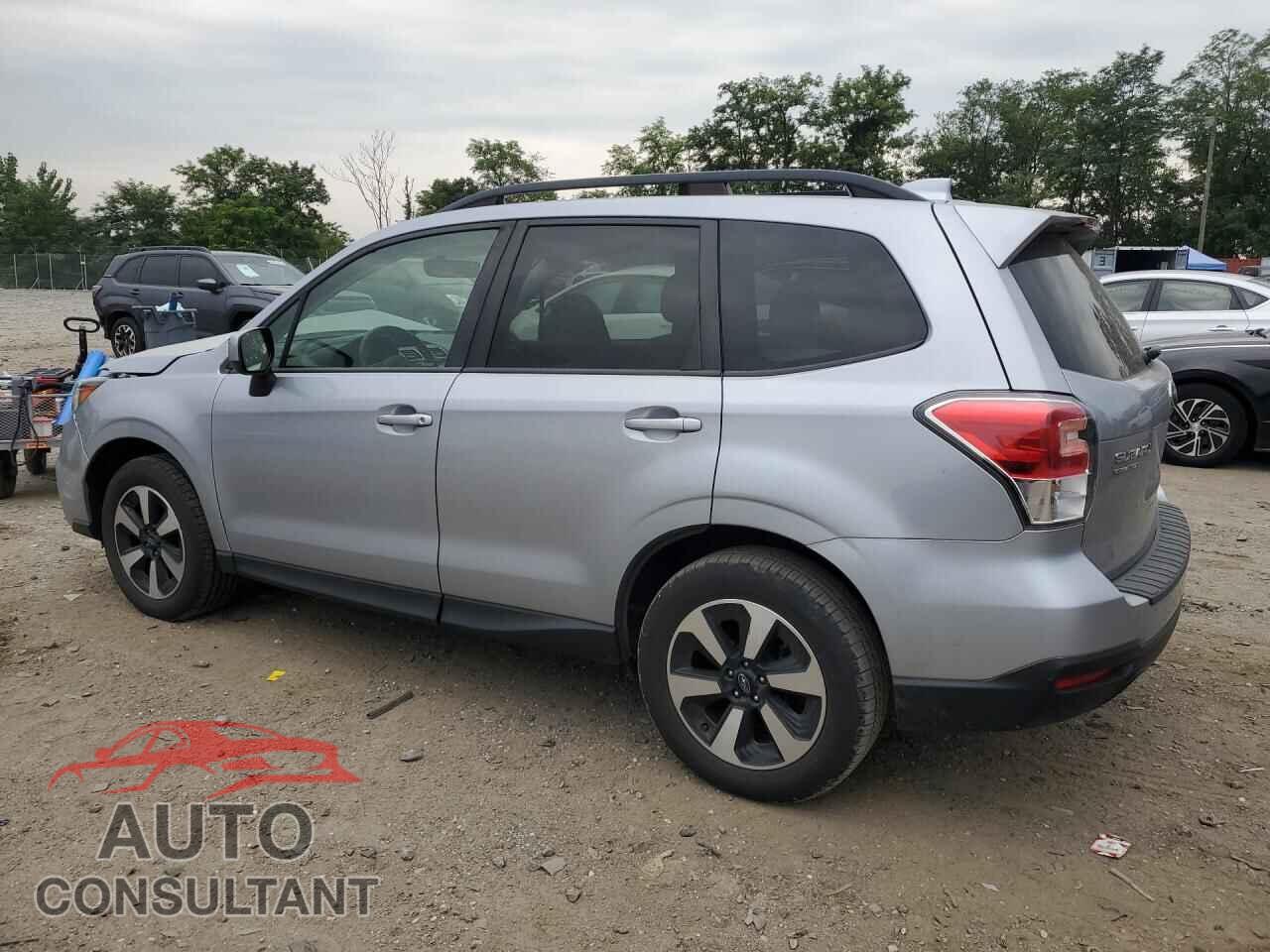 SUBARU FORESTER 2017 - JF2SJAEC2HH483181