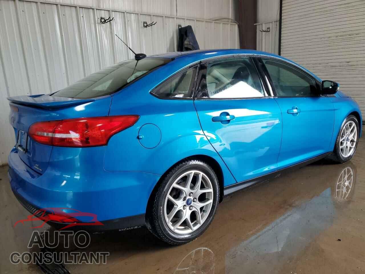 FORD FOCUS 2015 - 1FADP3F21FL382978
