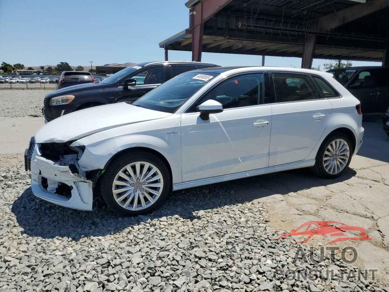 AUDI A3 2016 - WAUTPBFF1GA049712