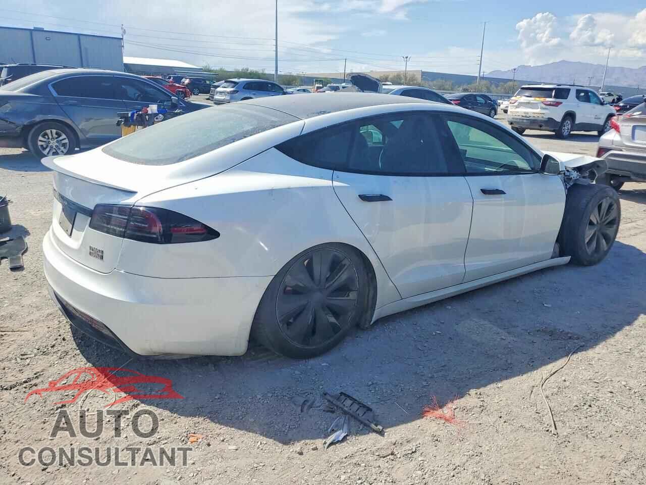 TESLA MODEL S 2023 - 5YJSA1E65PF524216