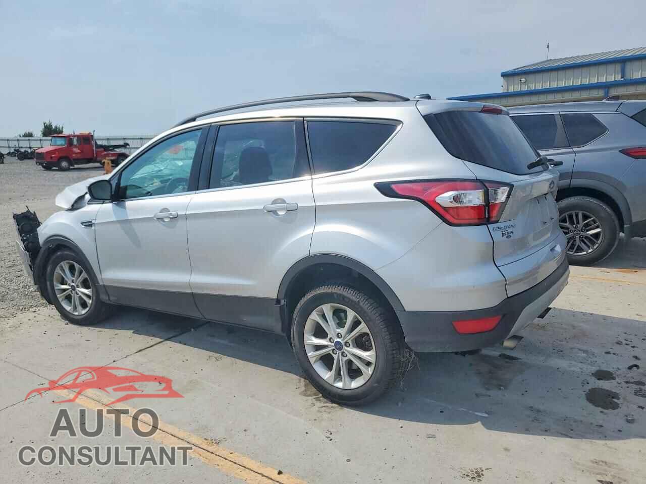 FORD ESCAPE 2017 - 1FMCU0G94HUE42771