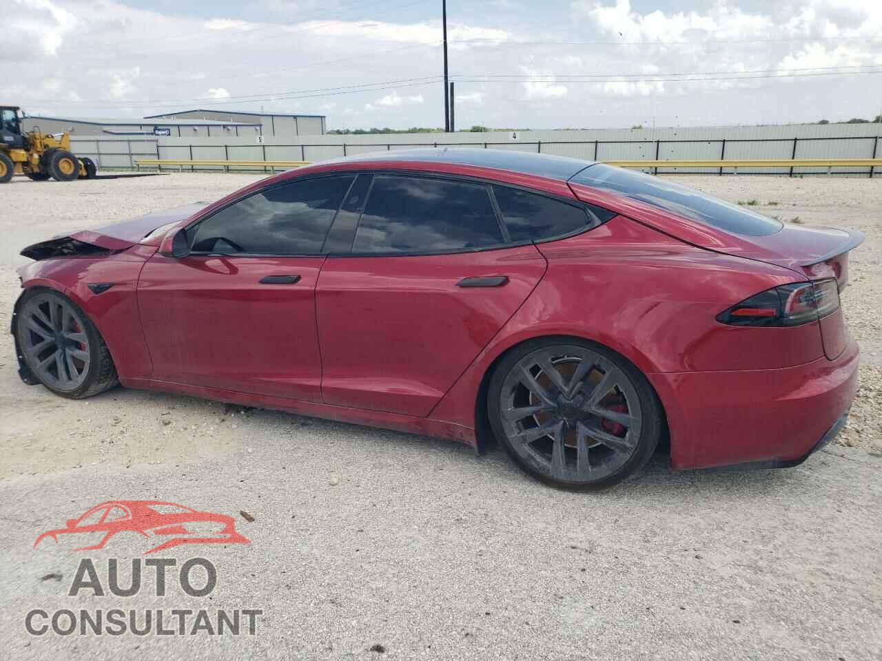TESLA MODEL S 2023 - 5YJSA1E64PF513062