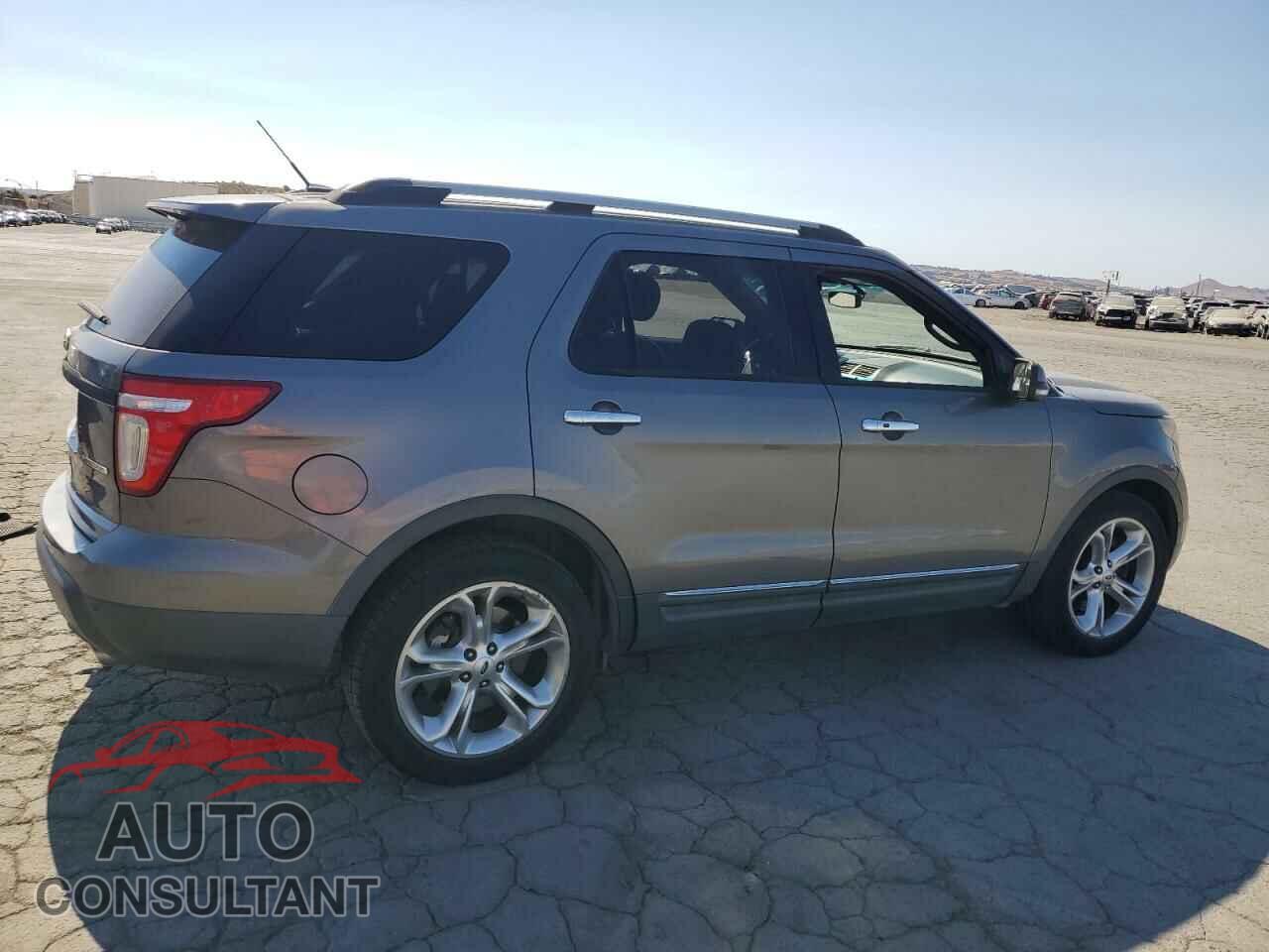 FORD EXPLORER 2013 - 1FM5K7F84DGC11894