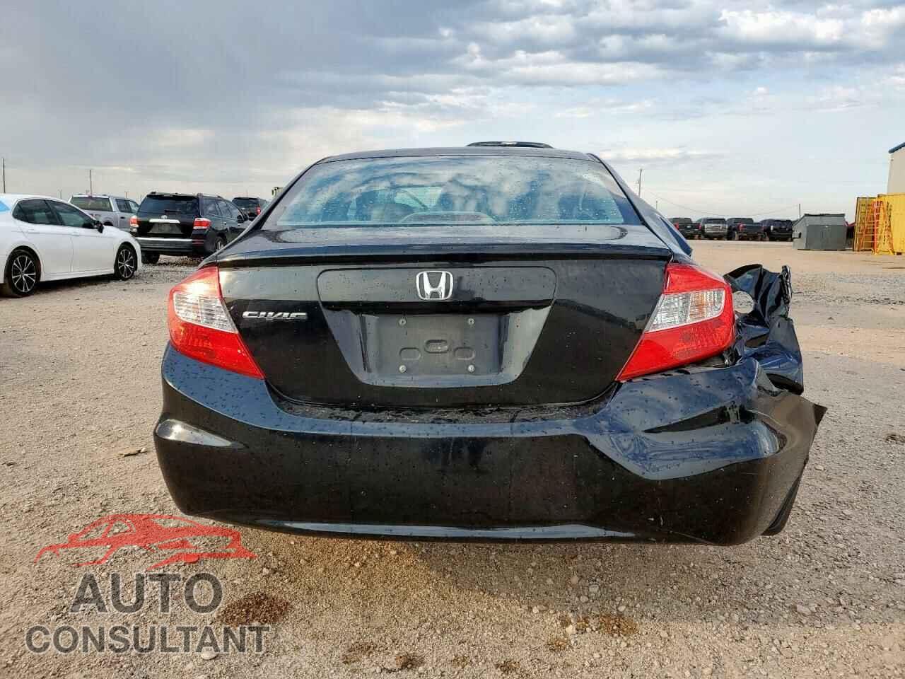 HONDA CIVIC 2012 - 19XFB2F83CE010059