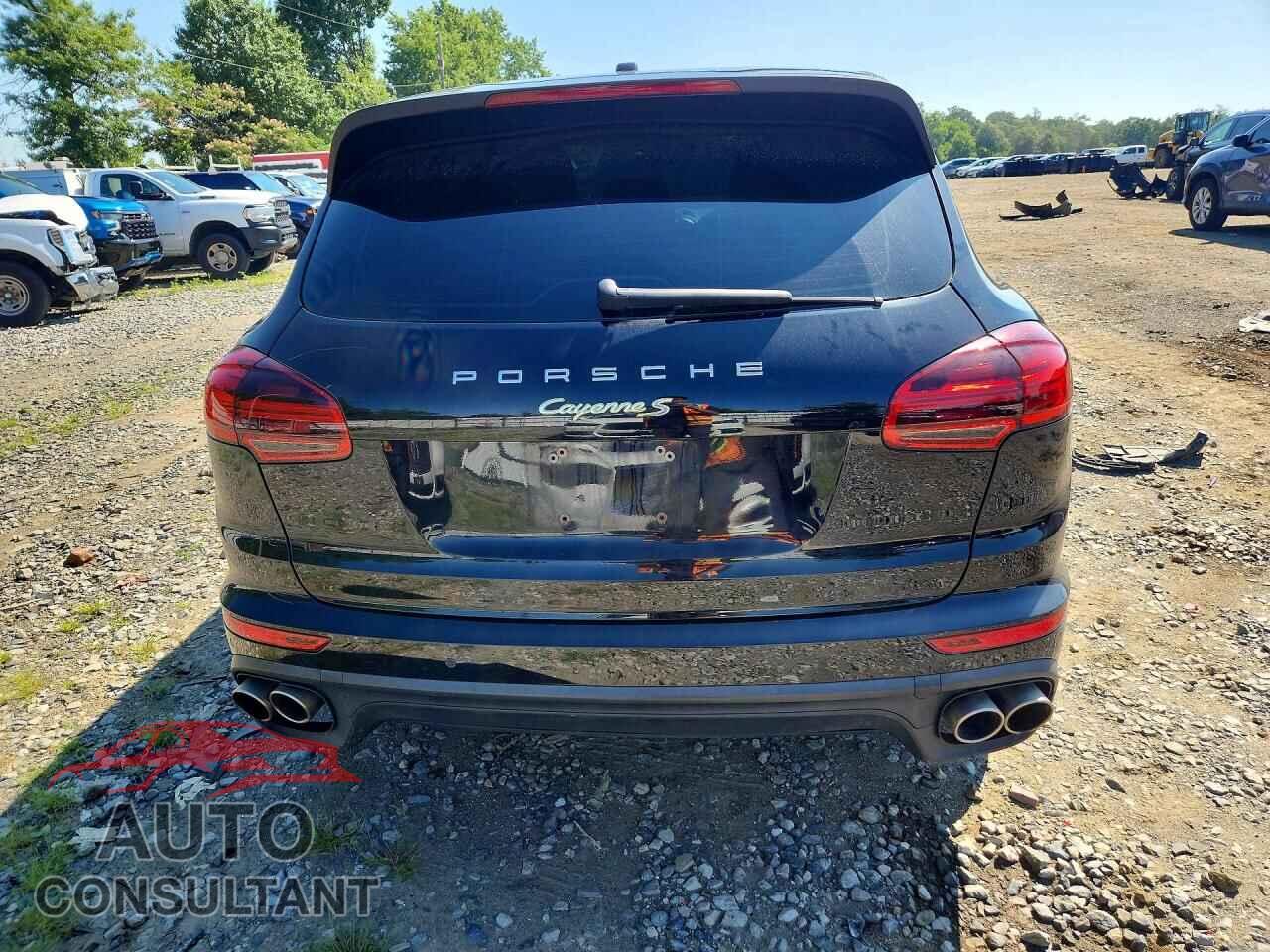 PORSCHE CAYENNE 2017 - WP1AE2A24HLA74953