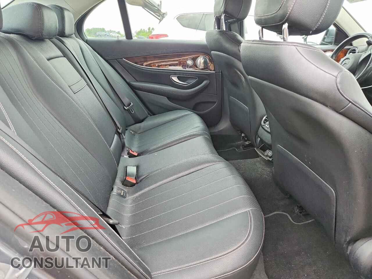 MERCEDES-BENZ E-CLASS 2017 - WDDZF4KB3HA169534
