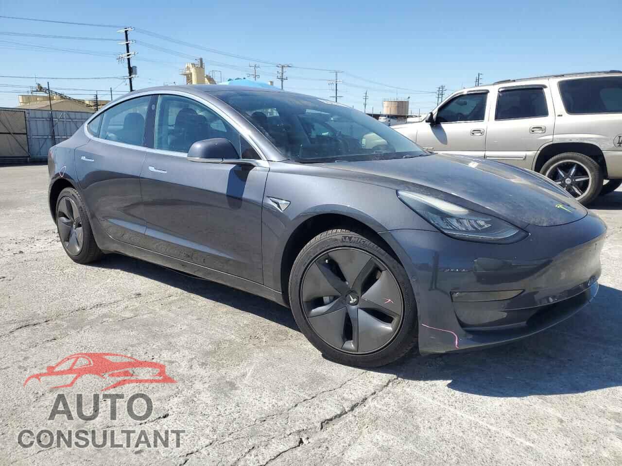 TESLA MODEL 3 2018 - 5YJ3E1EA0JF045013