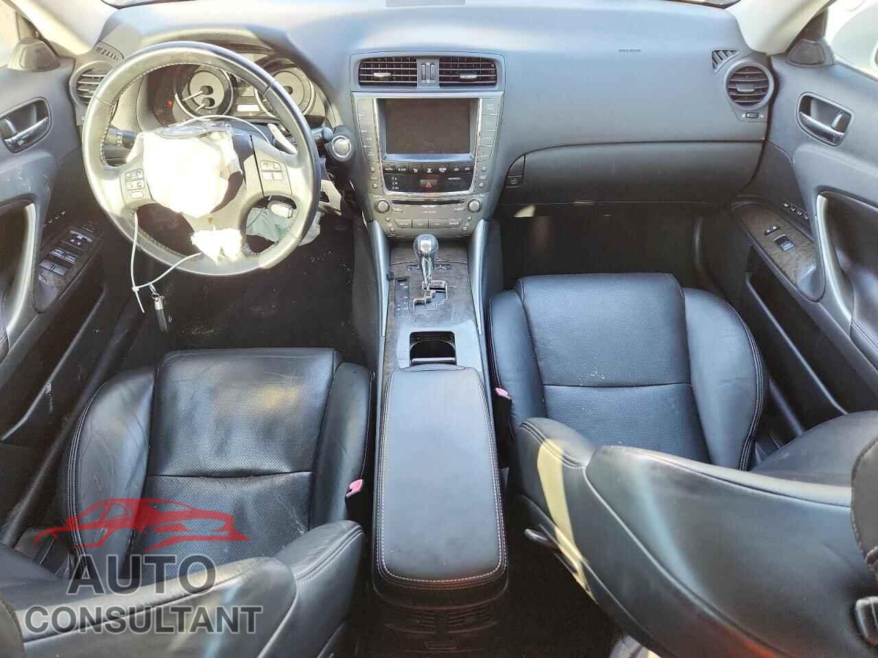 LEXUS IS 2010 - JTHFF2C21A2504840