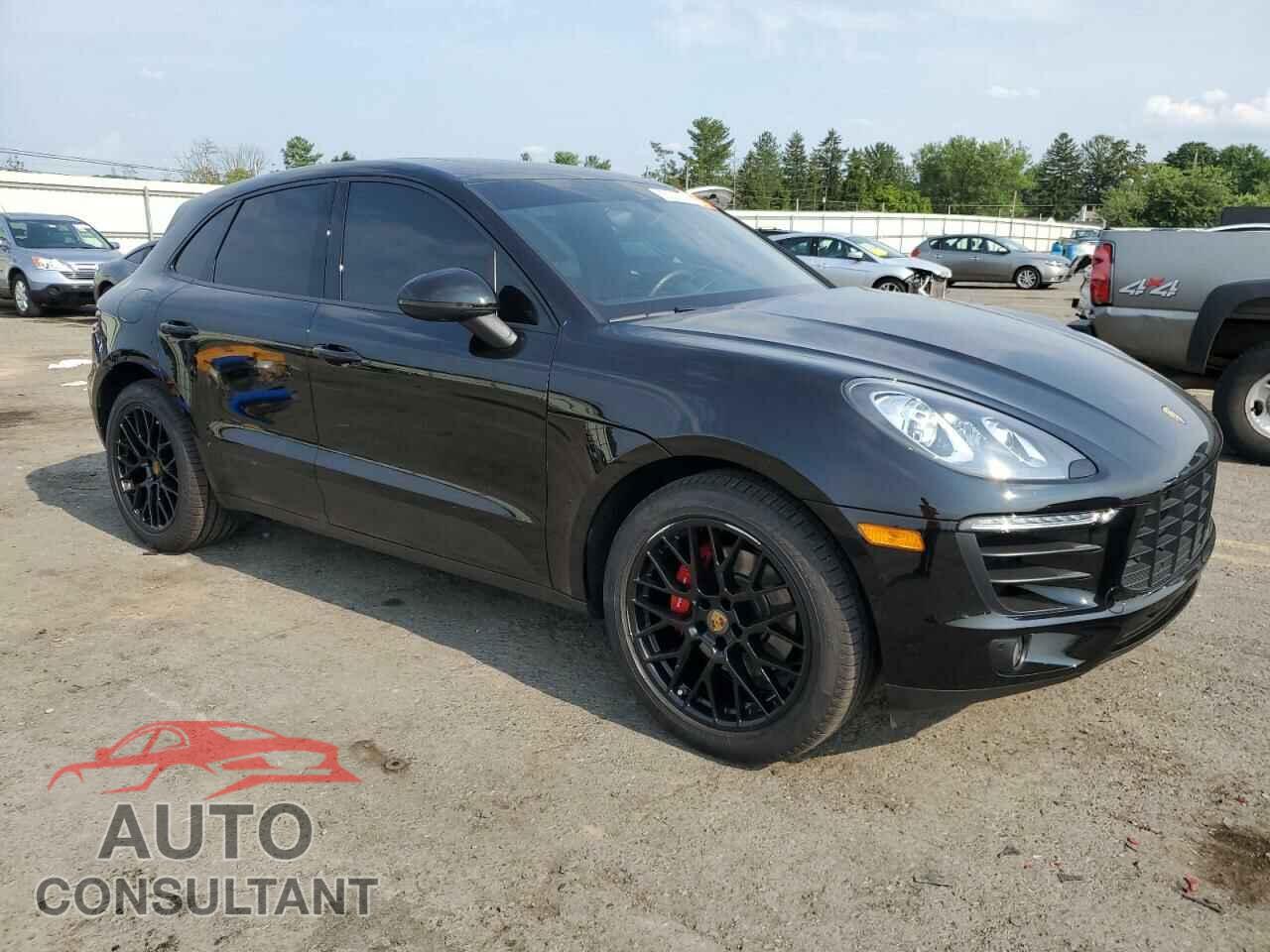 PORSCHE MACAN 2018 - WP1AA2A58JLB24121