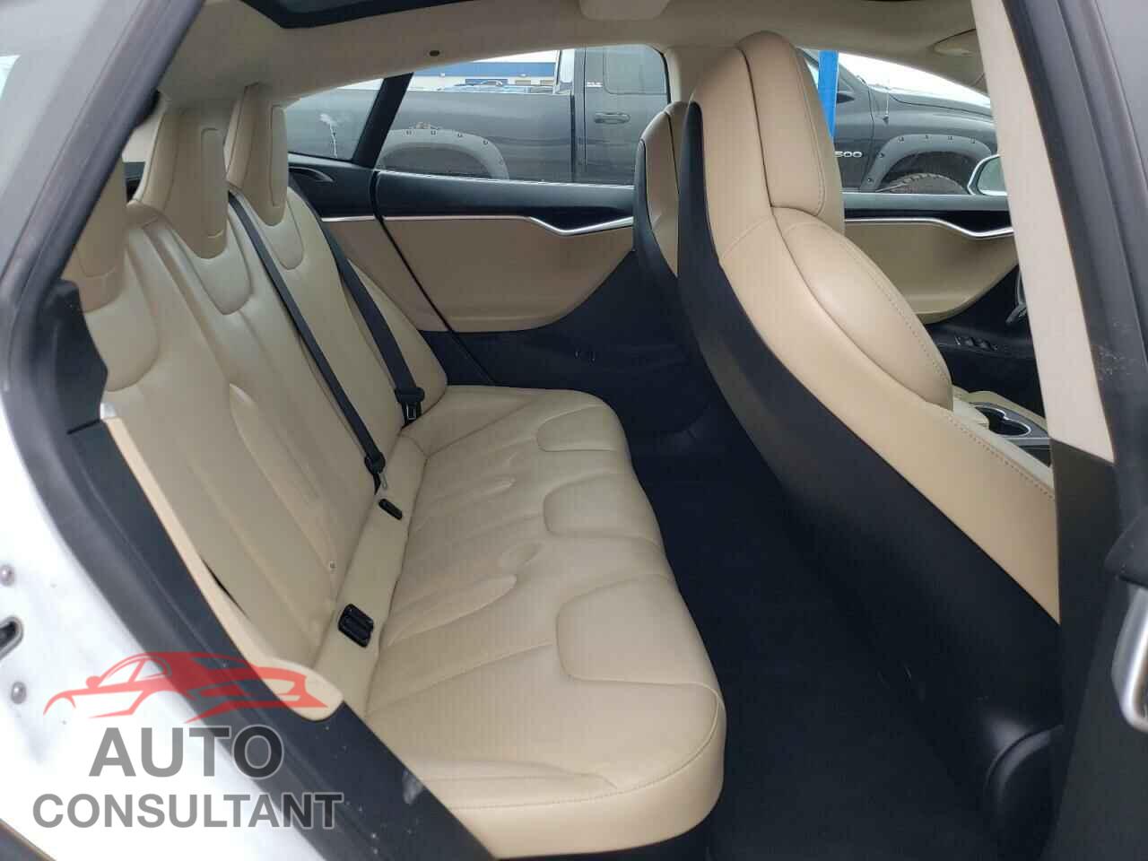 TESLA MODEL S 2017 - 5YJSA1E21HF196565