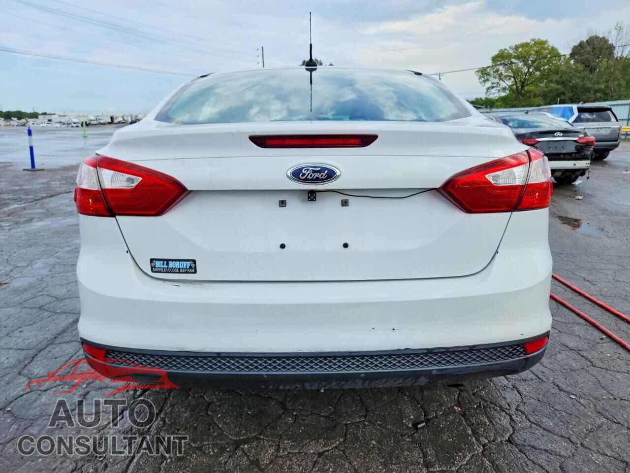 FORD FOCUS 2012 - 1FAHP3E28CL344579