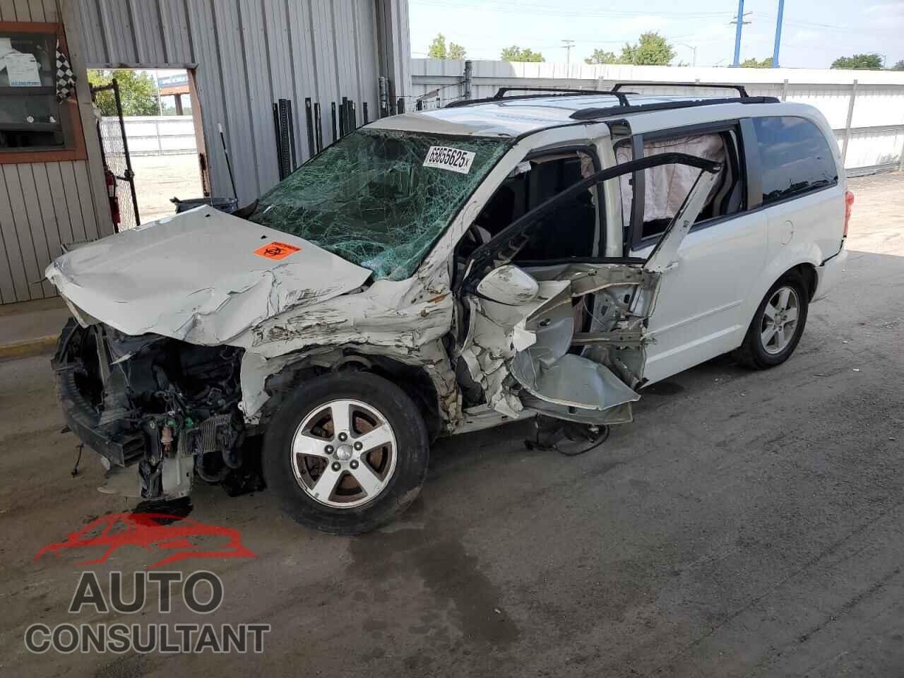 DODGE CARAVAN 2013 - 2C4RDGCG3DR581342