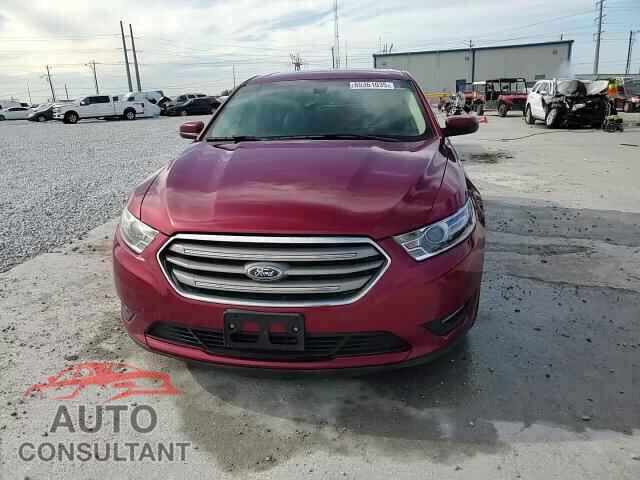FORD TAURUS 2017 - 1FAHP2E80HG125792