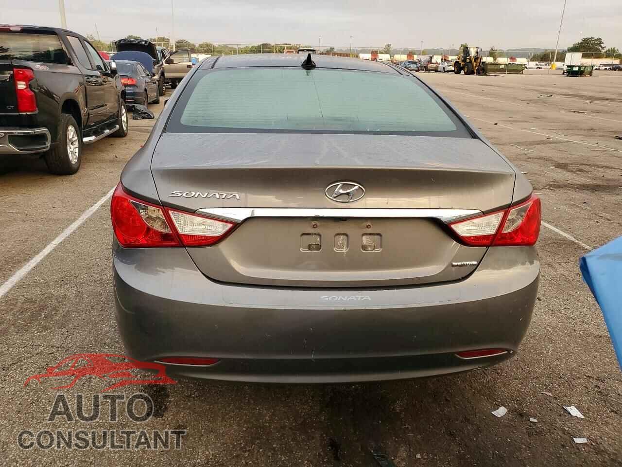 HYUNDAI SONATA 2013 - 5NPEC4AC0DH581702
