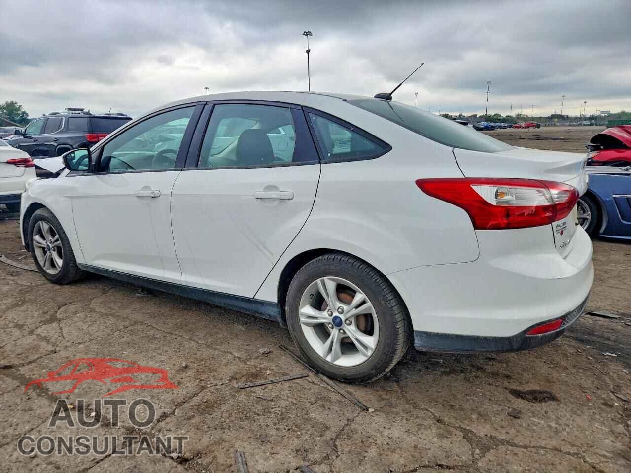 FORD FOCUS 2014 - 1FADP3F24EL344417