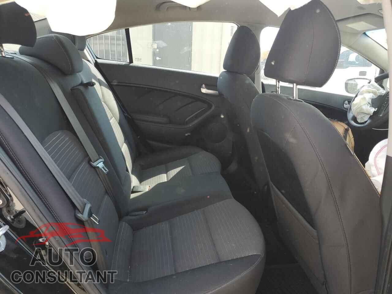KIA FORTE 2017 - 3KPFL4A70HE143280