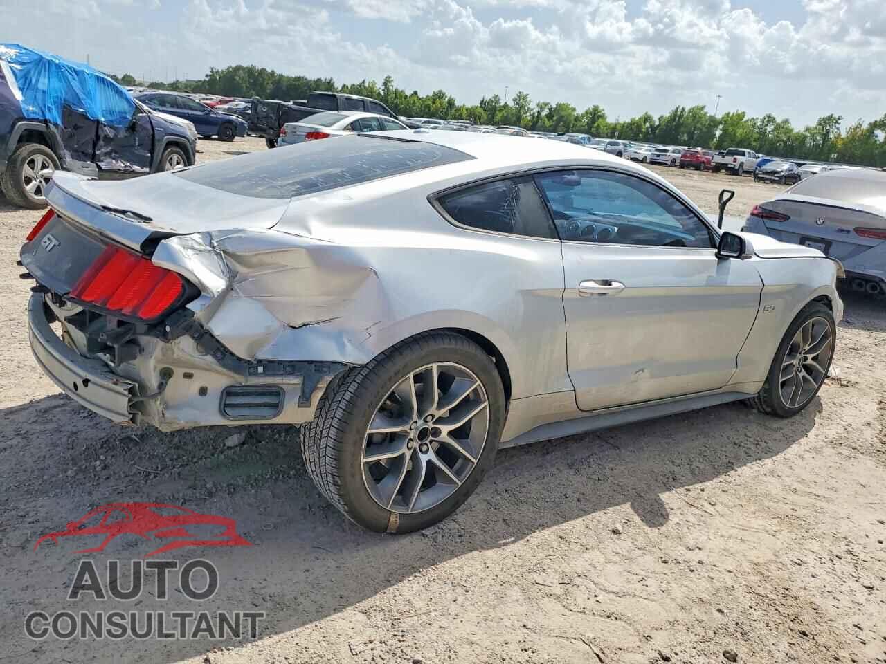 FORD MUSTANG 2017 - 1FA6P8CF0H5290880
