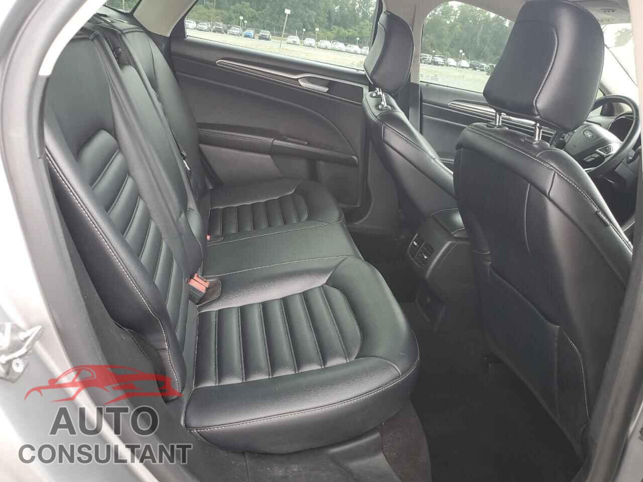 FORD FUSION 2020 - 3FA6P0CD3LR138663