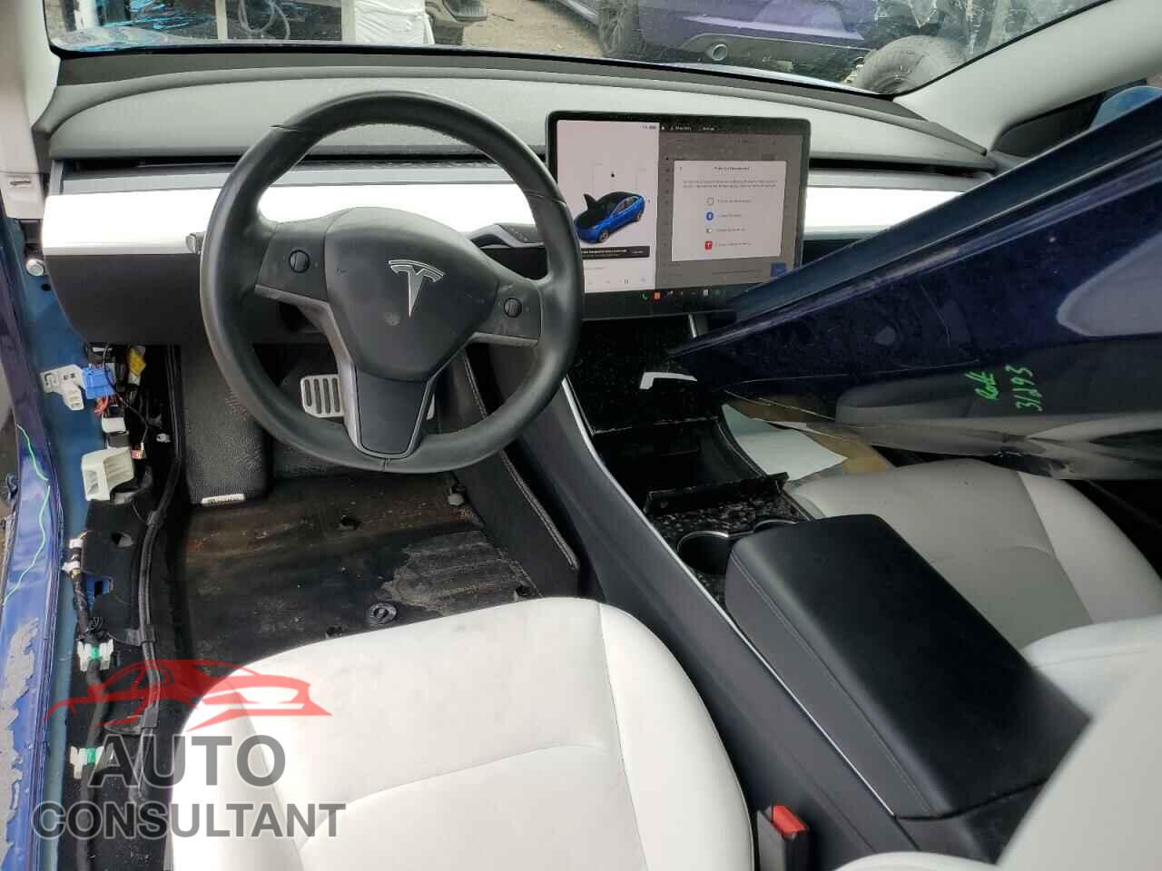 TESLA MODEL 3 2018 - 5YJ3E1EB5JF096581