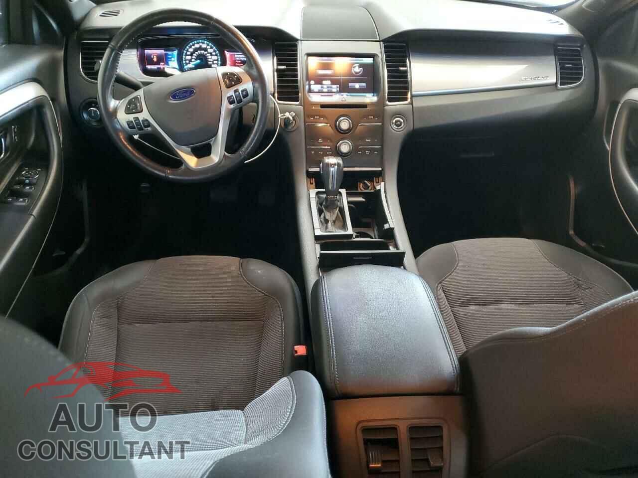 FORD TAURUS 2013 - 1FAHP2E80DG180270