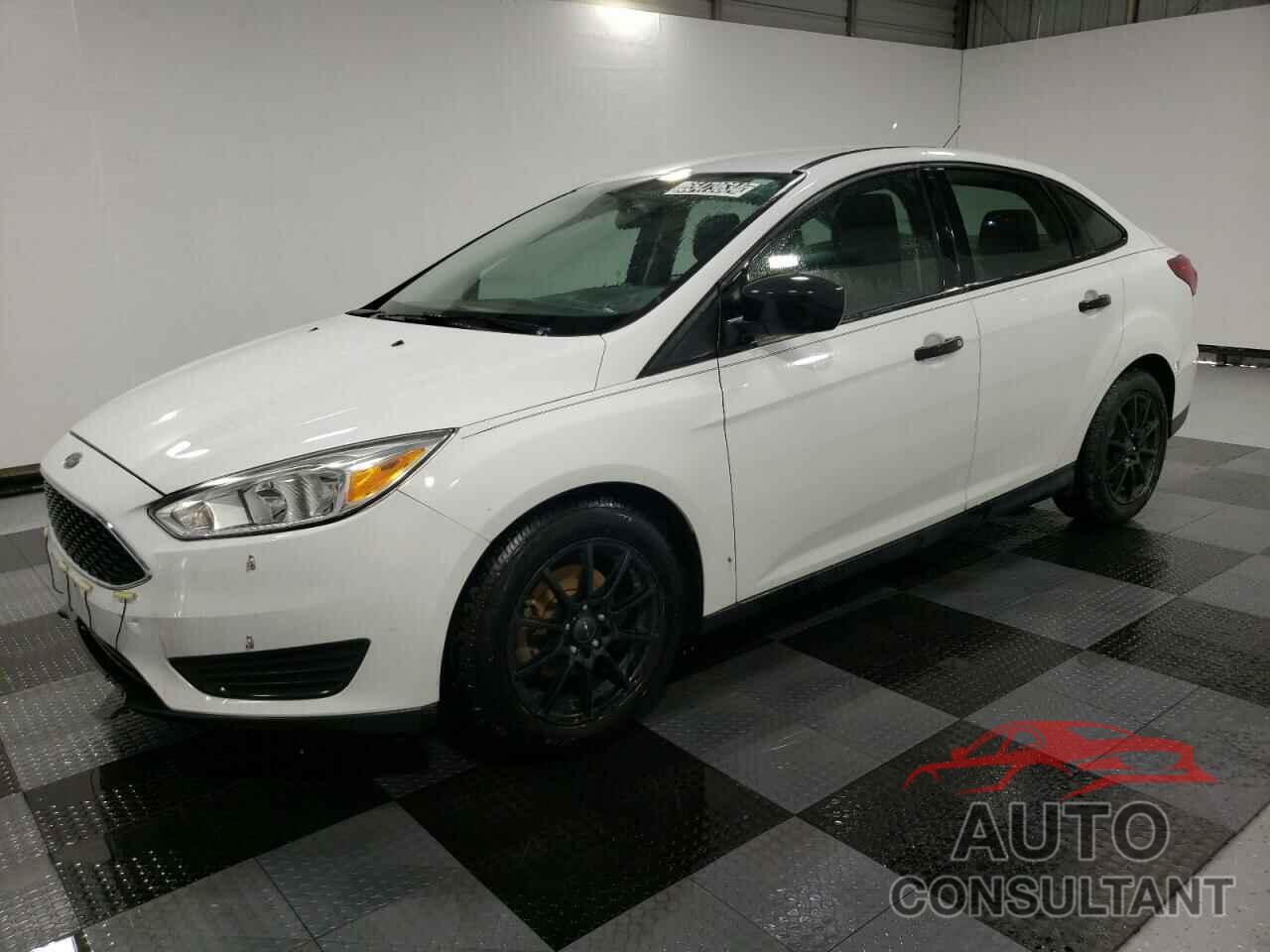 FORD FOCUS 2018 - 1FADP3E22JL202515