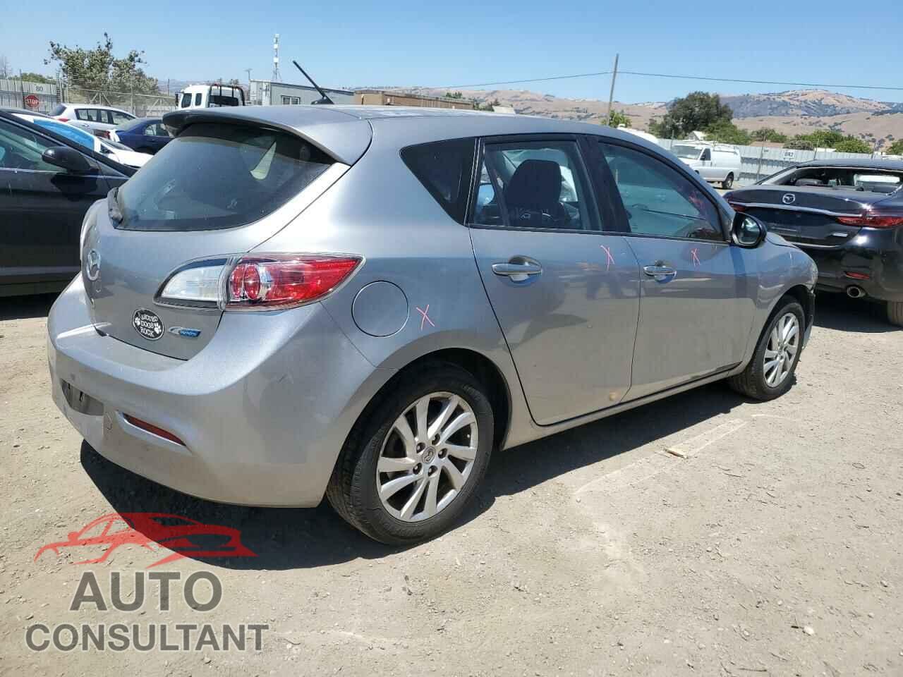 MAZDA 3 2012 - JM1BL1L82C1607135