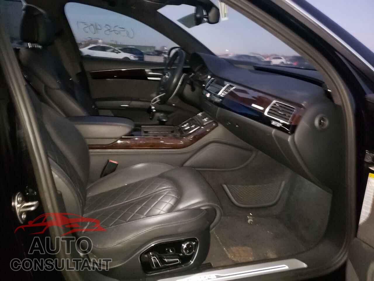 AUDI A8 2016 - WAU43AFD5GN005231