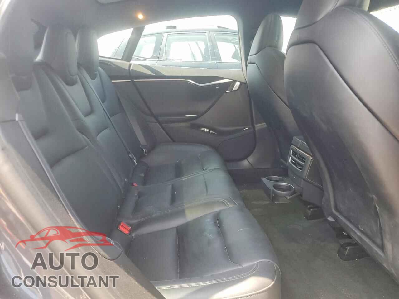 TESLA MODEL S 2021 - 5YJSA1E28MF426919