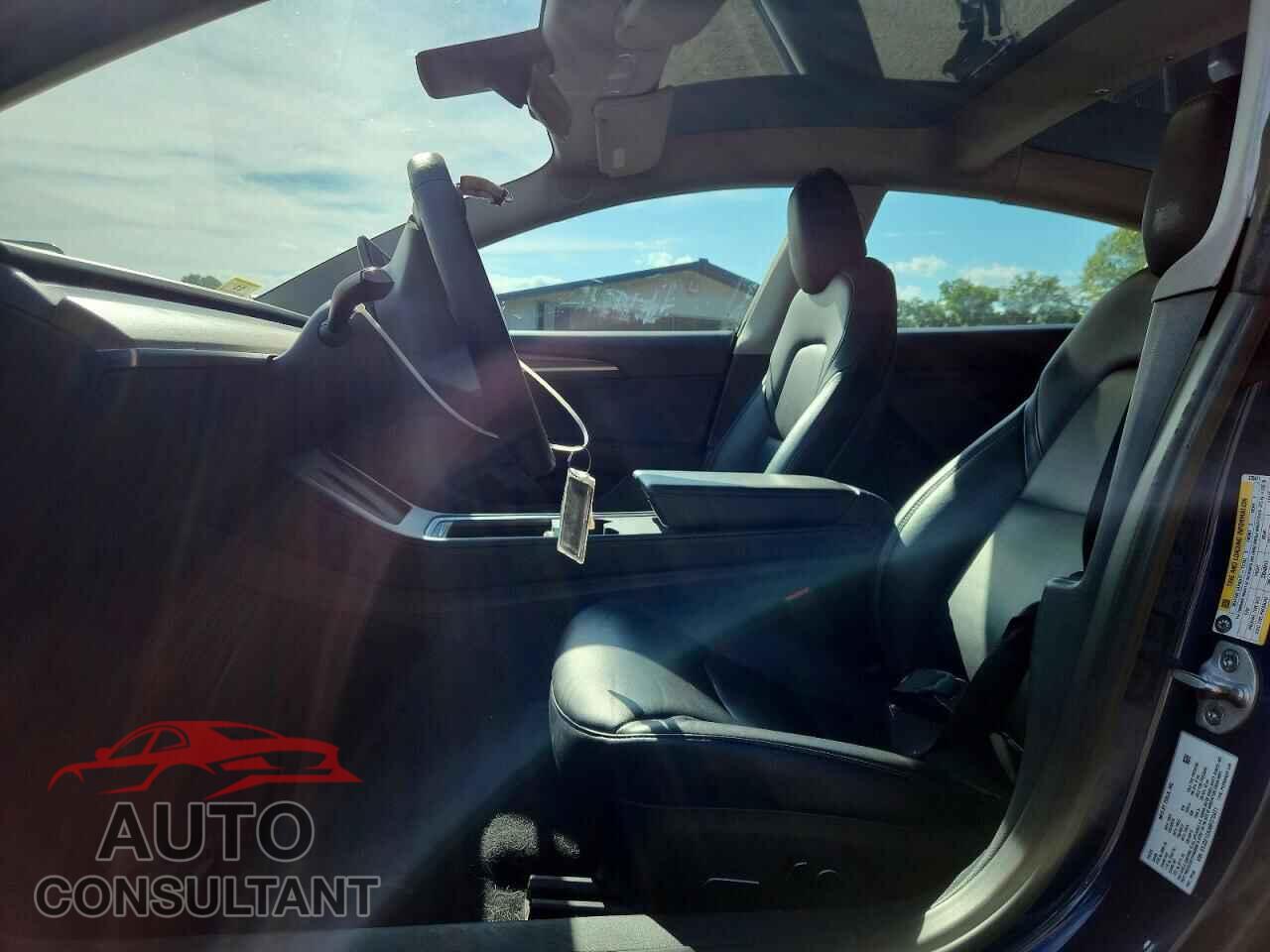 TESLA MODEL 3 2022 - 5YJ3E1EA3NF370471