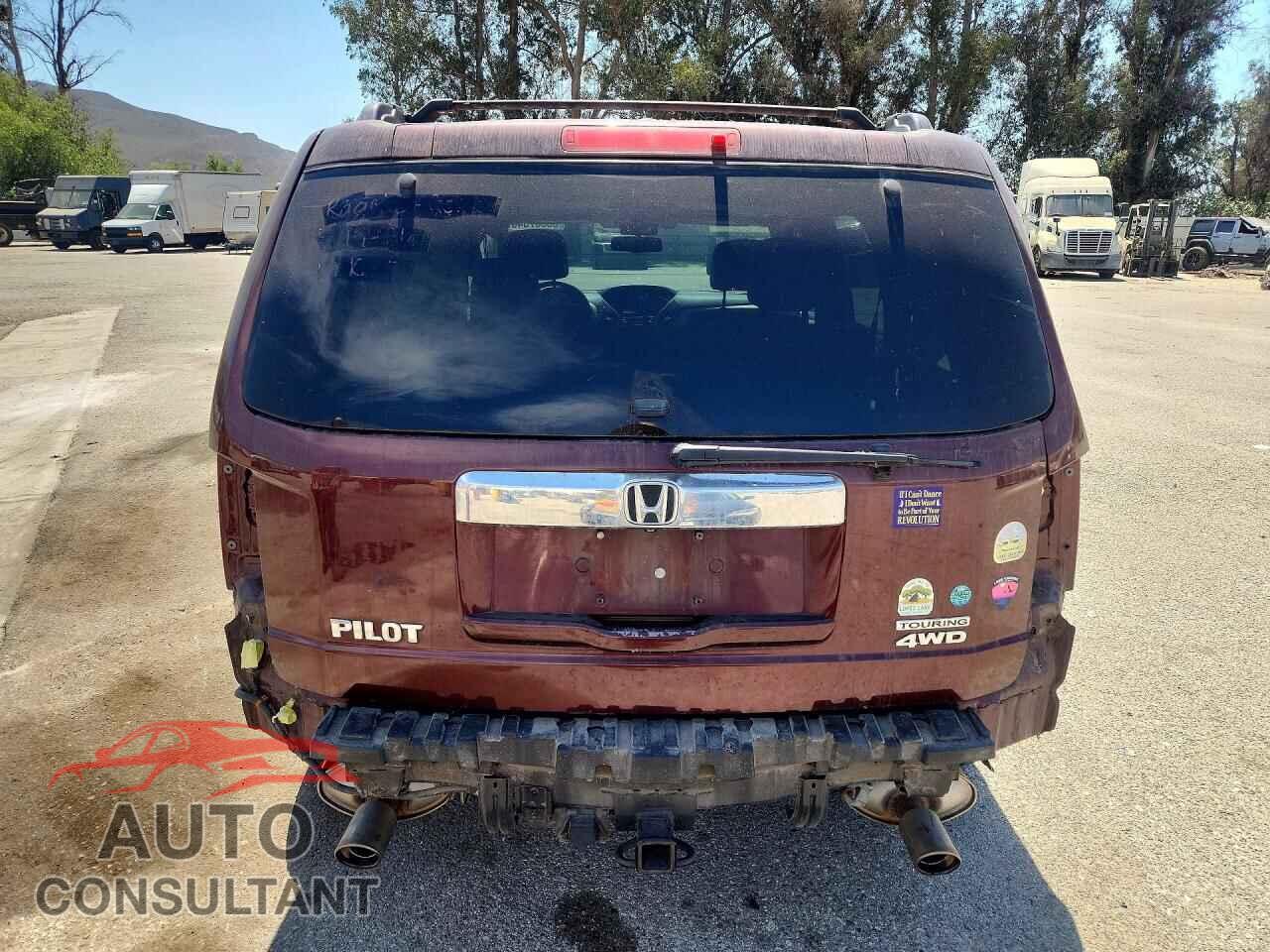 HONDA PILOT 2014 - 5FNYF4H94EB002631