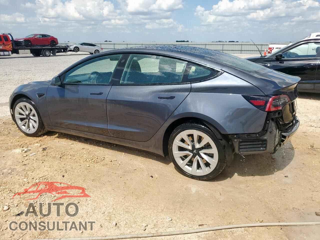 TESLA MODEL 3 2022 - 5YJ3E1EA0NF285992