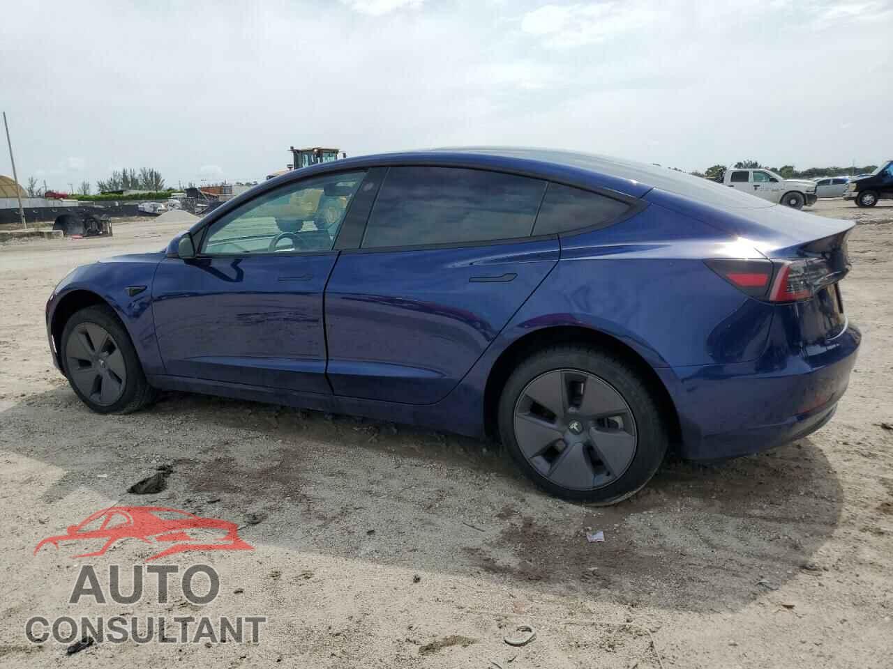 TESLA MODEL 3 2022 - 5YJ3E1EA0NF371822