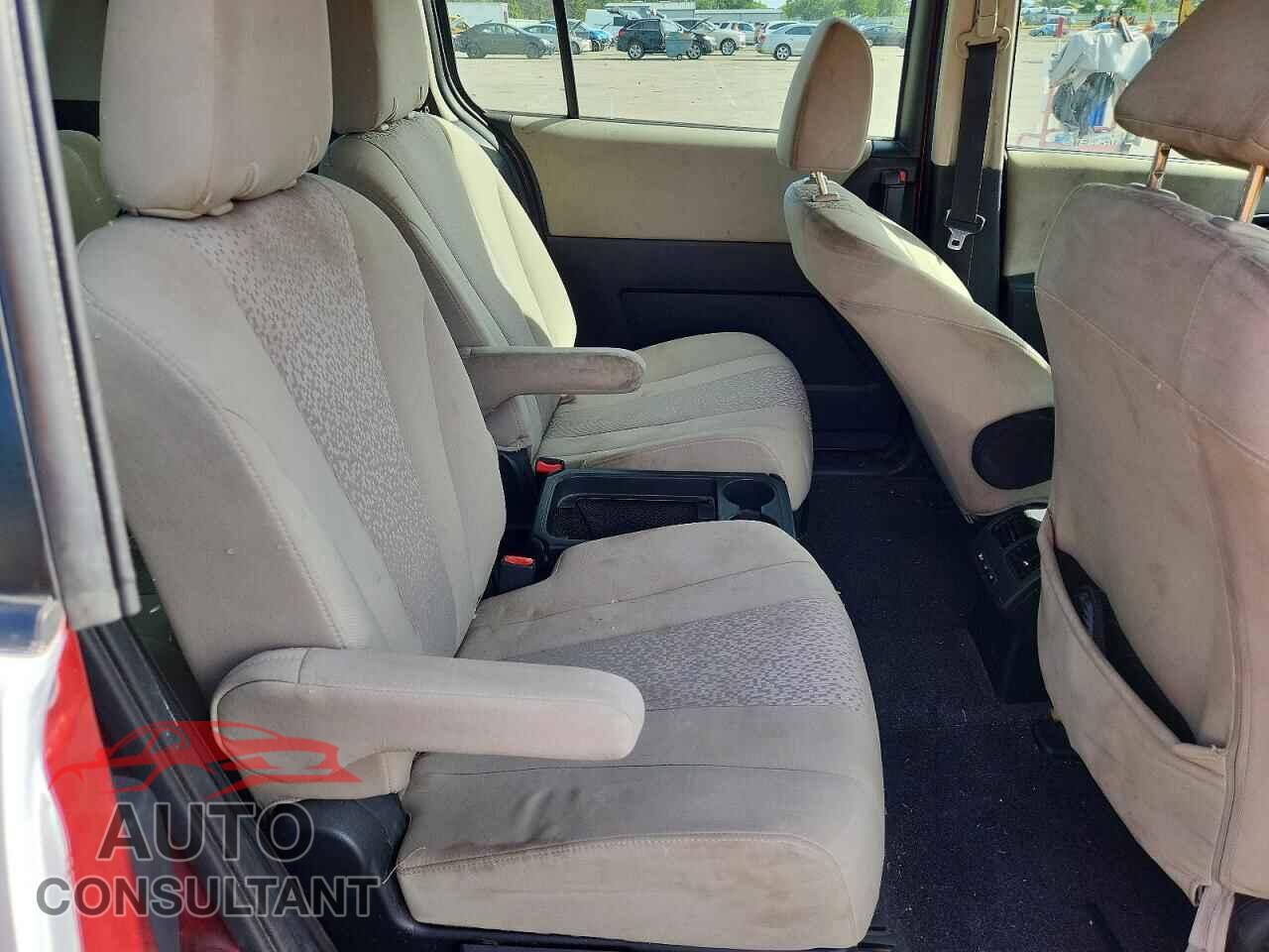 MAZDA 5 2012 - JM1CW2BL5C0125188