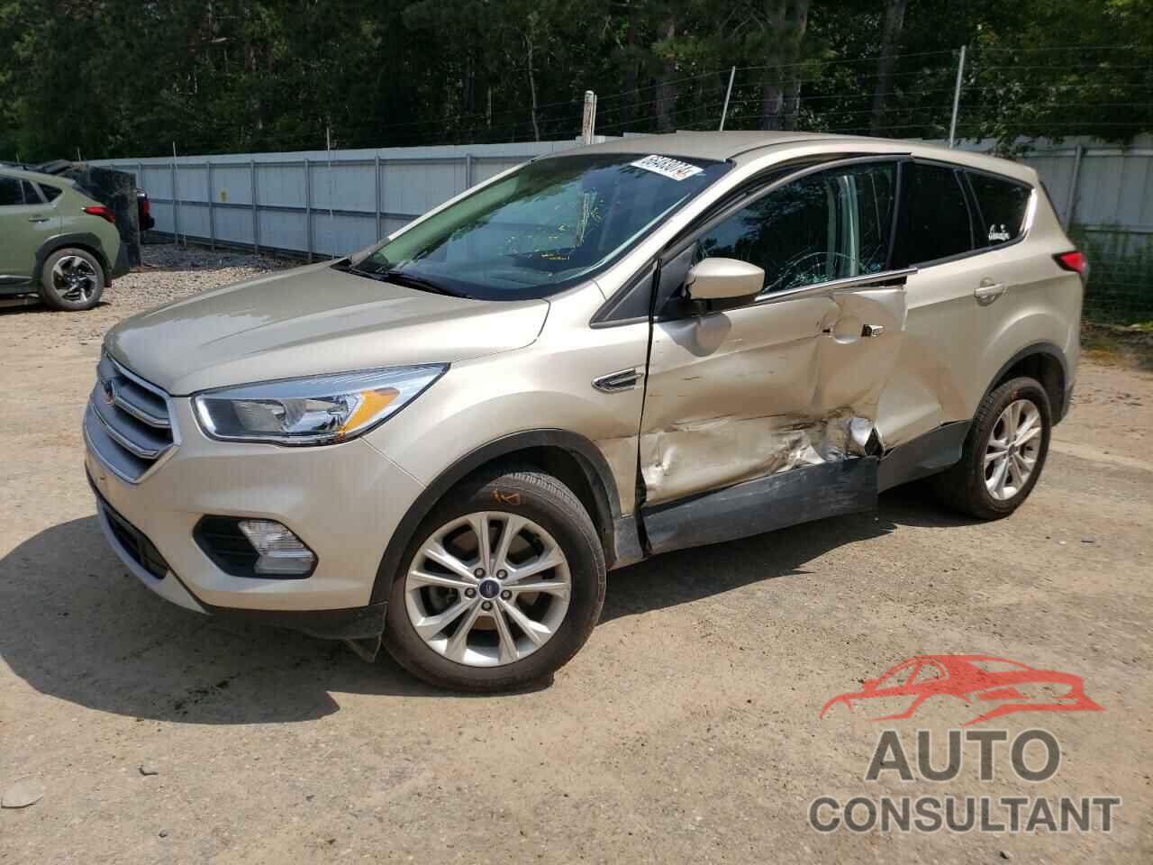 FORD ESCAPE 2017 - 1FMCU9GDXHUB80747