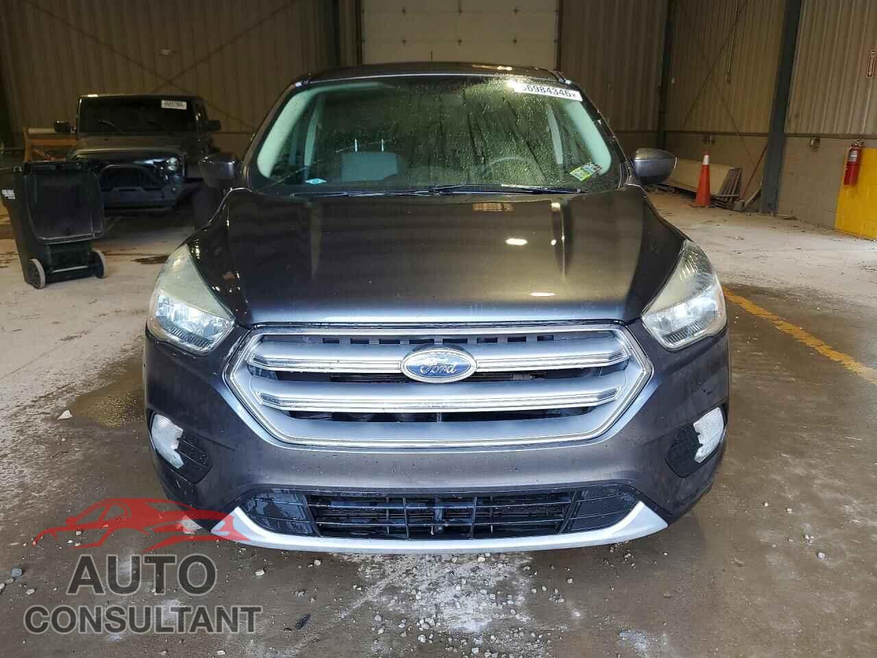 FORD ESCAPE 2017 - 1FMCU9GD9HUC62680