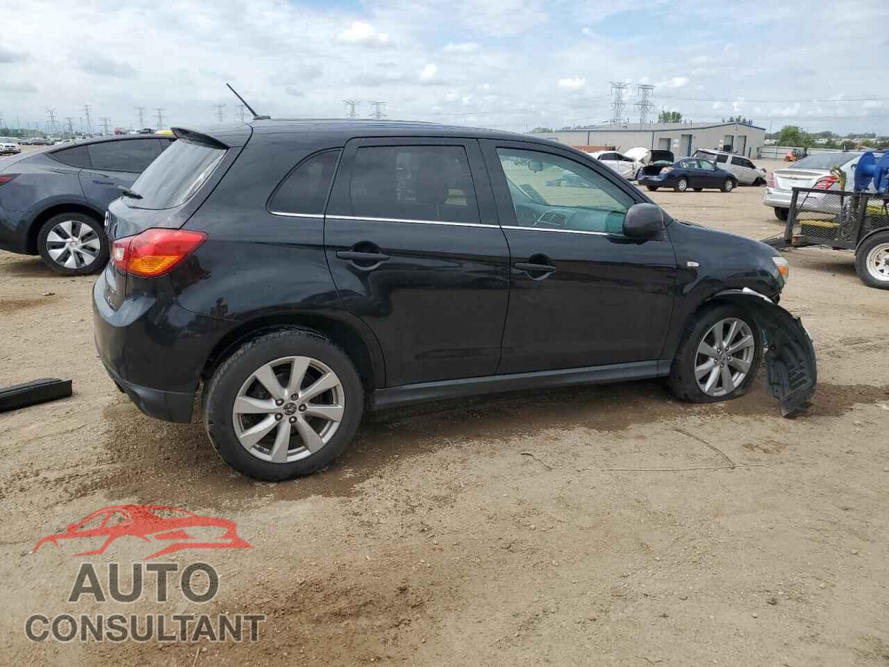 MITSUBISHI OUTLANDER 2015 - 4A4AP4AU8FE056460