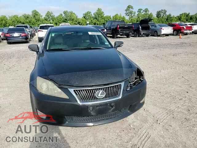 LEXUS IS 2009 - JTHBK262095106616